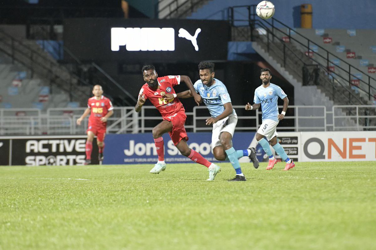 SabahFCofficial's tweet photo. First half Actions
#sabahfc #MalaysiaCup #Initeamkami #RaduTatapRadu #AwayMatch https://t.co/wn0cz5RHdR