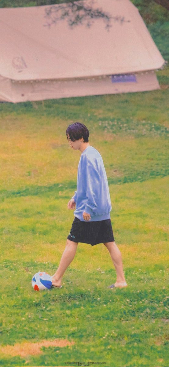 alia_arum's tweet photo. Gk sengaja ngedit ehh bagus juga ternyata..
Nih yg mau ambil aja..
#bts #army #army #bangtanboys #jimin #jungkook #rm #jhope #v #suga #jin #kpop #btsintheshoop #btsIts2 #wallpaerbts #lockscreenbts https://t.co/GEGxdjjwtZ