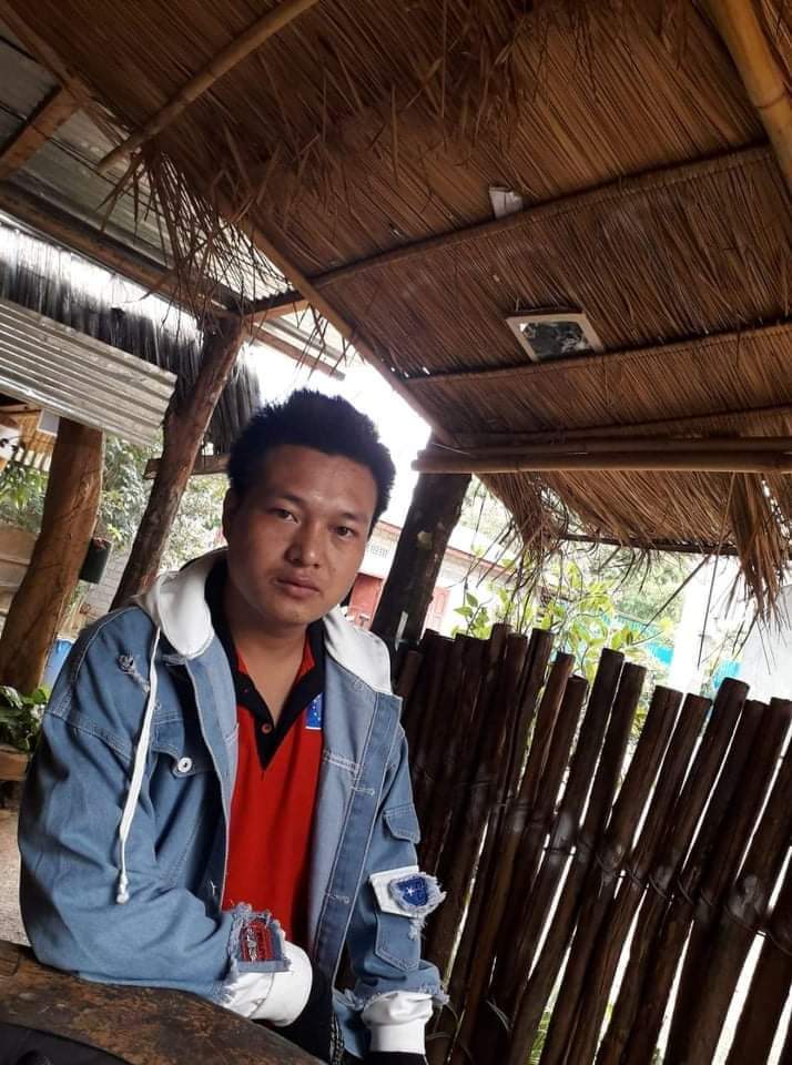 SaveMM99's tweet photo. Military Terrorists Forcefully abducted a staff from TSYU and 5 teachers from TEC by Crossing brick wall&amp;raiding,covering eyes, pointing guns and forcing them to lie down over ground on Sep25 at #Lashio city,#Shan state. After inspecting for 3hrs,Terrorists also..(1/2)#Sep27Coup https://t.co/cfy5mKPIiU