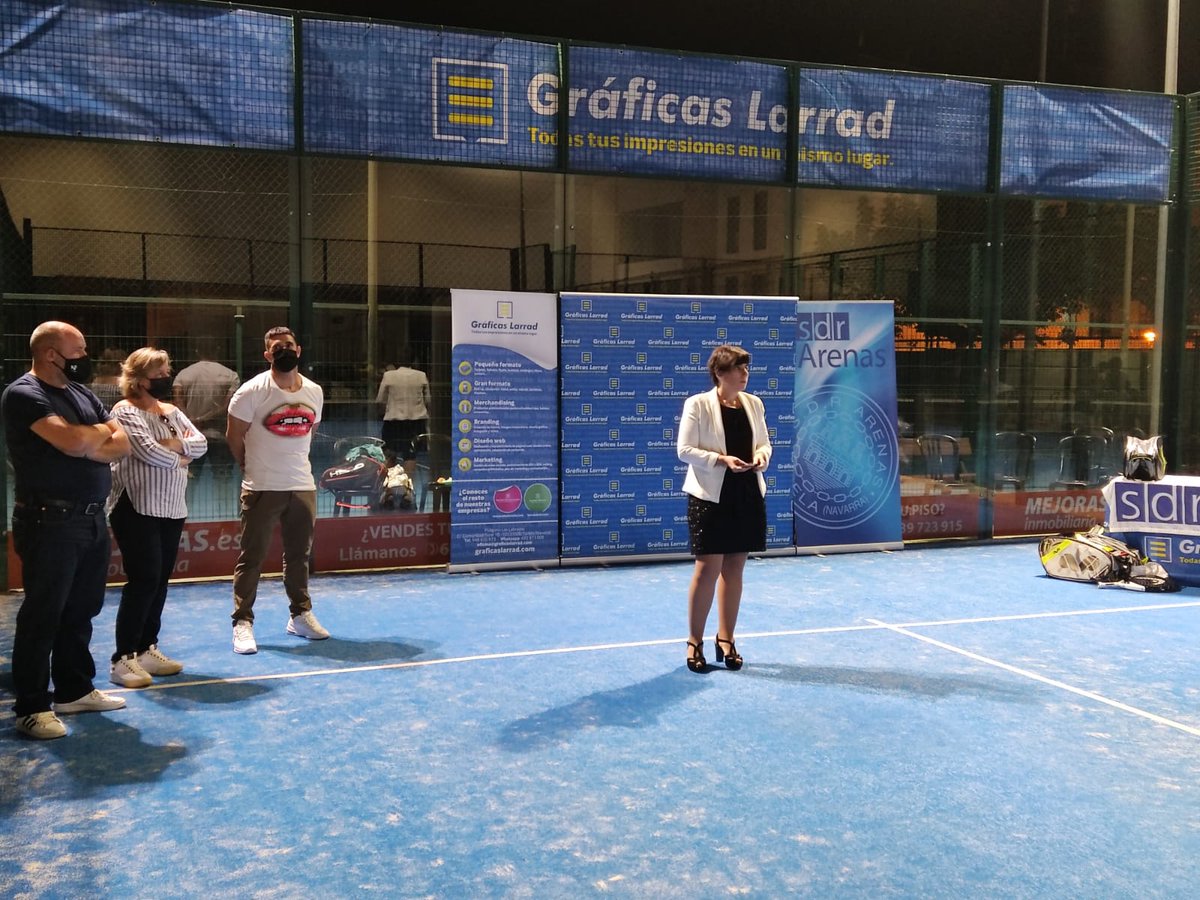 Este domingo se celebro la final del Trofeo Gráficas Larrad disputado en <a href="/sdrarenas/">SDR Arenas</a> por <a href="/FNPadel/">Federación Navarra de Pádel</a>  y tuvimos el gran placer de poder hacer entrega de los premios a los ganadores.
¡Enhorabuena a los ganadores y a todos aquellos que llegasteis a la final! 👏 👏 👏
