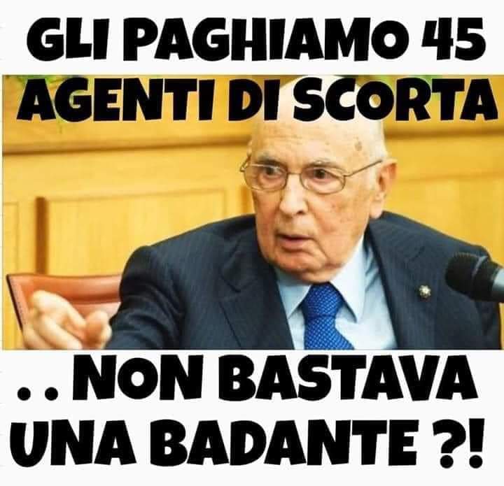 "Per la sua sicurezza 45 agenti" Bufera sulla scorta di Napolitano
