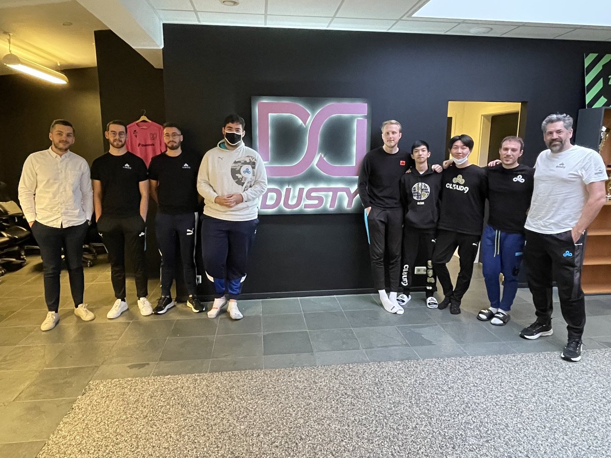 Ásbjörn Ásbjörnsson tweet media