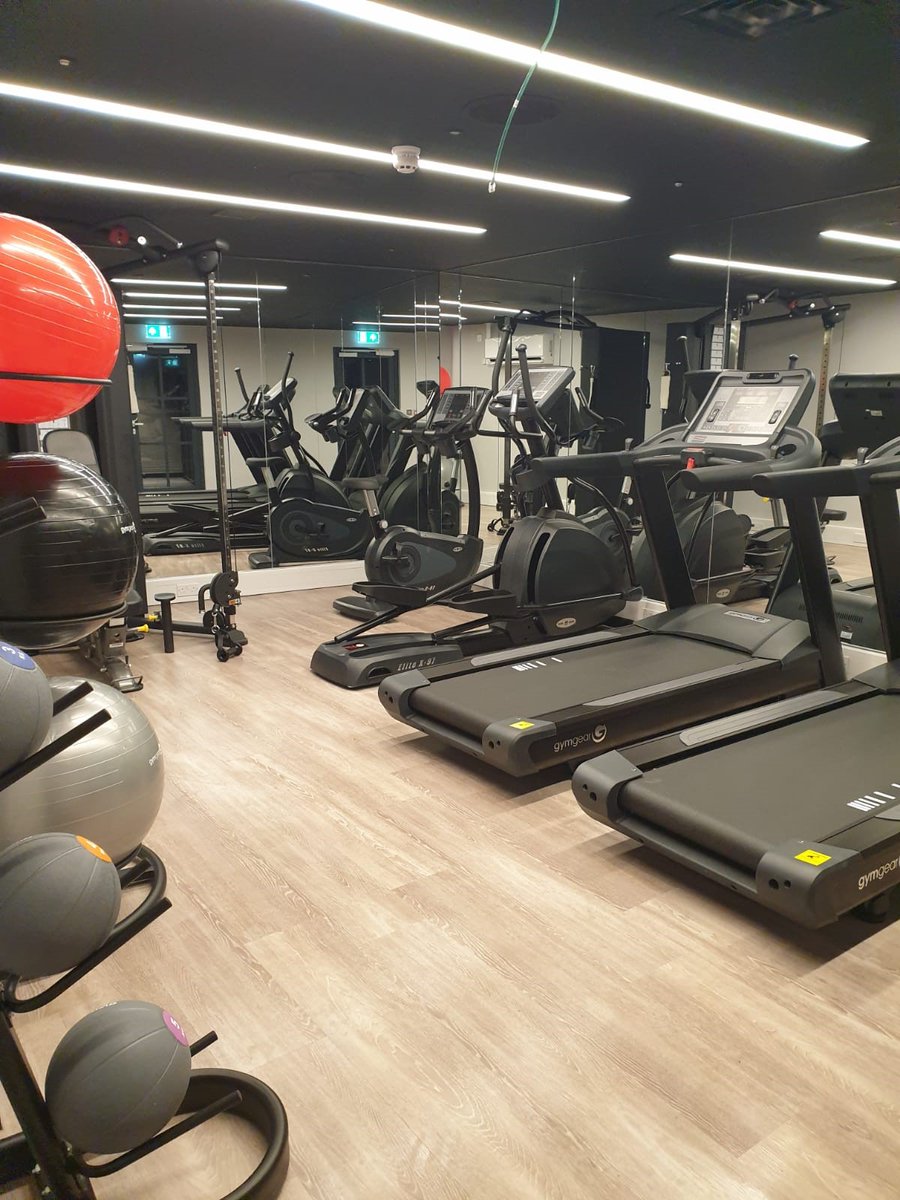 MurphyServices1's tweet photo. Sparkle Clean to a new hotel and commercial space for Regal London #commercialroad #buildersclean https://t.co/107PfQQDgx