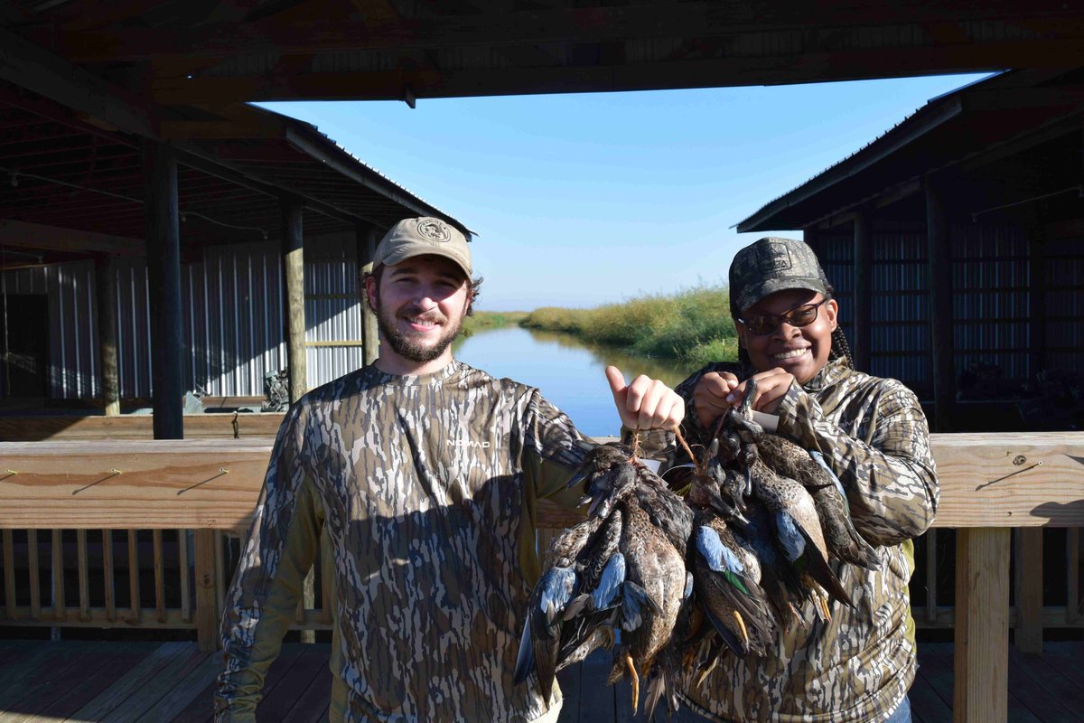 I had a great time this weekend with our Collegiate New Hunter Program introducing new hunters the joy of waking up with the marsh and a morning teal hunt <a href="/KevinRingelman/">Kevin Ringelman</a>.  Many thanks to <a href="/JasonHartOnline/">Jason Hart</a> and <a href="/DeltaWaterfowl/">Delta Waterfowl</a> for the gear for the new hunters!