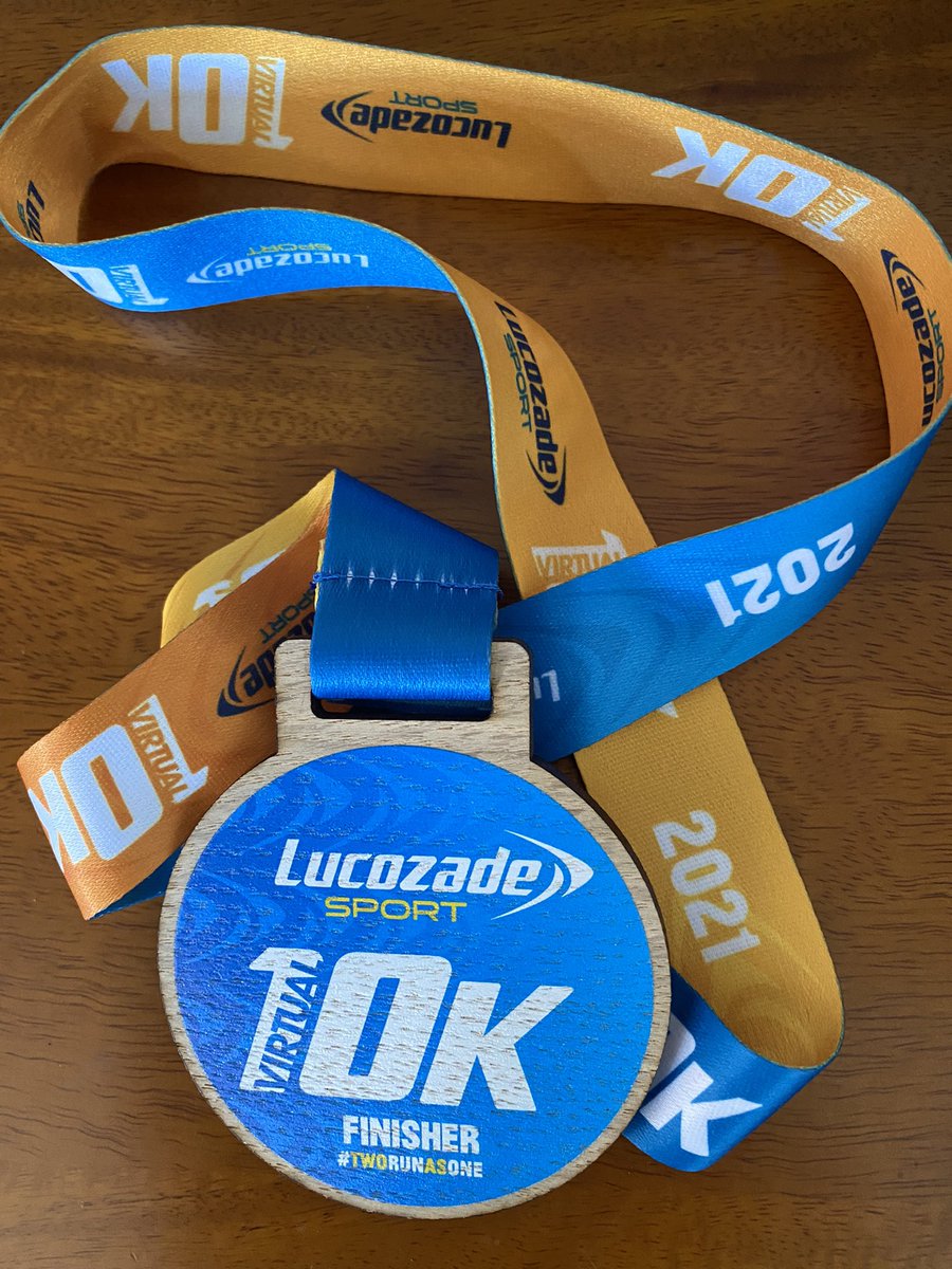 katrinawallings's tweet photo. First bit of #runbling in a long time!  I think the #runningmojo might finally be back!! #lucozade10k #tworunasone #runmummyrun #RMR #thisgirlcan #thismumruns #shecan https://t.co/EoRkgZJLY9