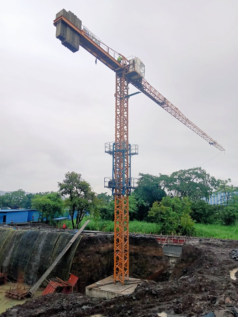 zaf_engineering's tweet photo. Alhamdulillah yesterday Soima Alfa 5012 External Tower Crane erection is complete 👌💯 by Zaf Engineering's team at (GODREJ, HCEC, HCPRL) at Bhiwandi Site. 

Thanks Zaf Team. 
Good Job👍💯

 #team  #job #engineering #towercrane #bmu #erection #fabrication #refurbishment #sales https://t.co/WMSHOY5iNO