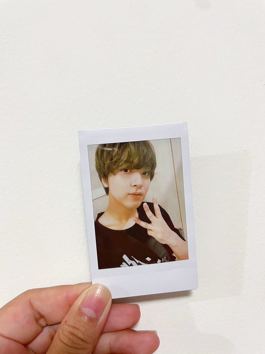 24sunday_'s tweet photo. 📸 รับปริ้นท์โพลารอยด์แท้จากเครื่อง Instax 💯

❤️ 1 ใบ = 25 บาท 
🧡 3 ใบ = 70 บาท
💛10 ใบ = 200 บาท
❓สอบถาม/สั่งซื้อ : DM 

#โพลารอยด์ #รูปโพลารอยด์  #ตลาดนัดwayv #ตลาดนัดnct127 #ตลาดนัดnctdream  #NCTDREAM #NCT127 #แฮชาน https://t.co/DJ8ffi27yX