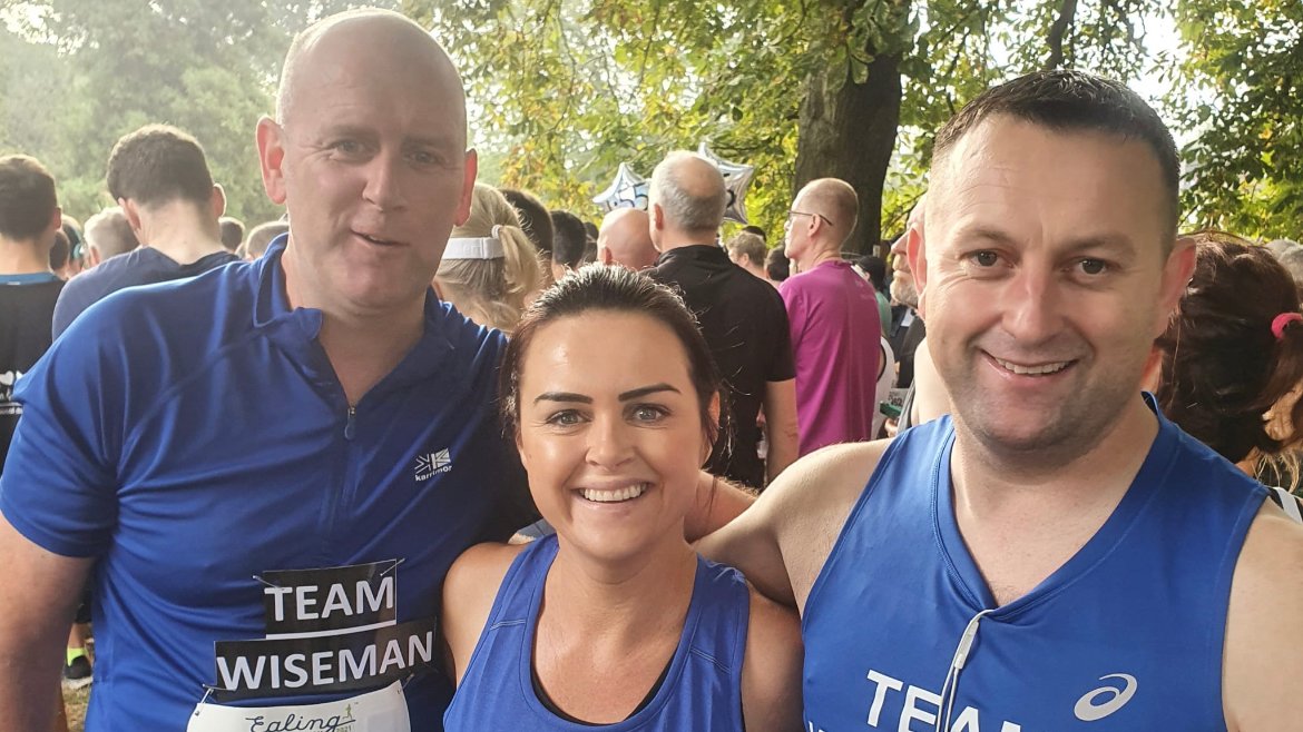 WisemanEaling's tweet photo. 👟Well done #TeamWiseman (parents &amp; staff) at #EalingHalfMarathon Thank you to all for the support/generosity⭐️£3,900⭐️raised for @TeenageCancer, who are helping teens in school &amp; wider community dealing with a cancer diagnosis

Quote OTD 'must do a bit more training next year…' https://t.co/L9Pn9iXA60