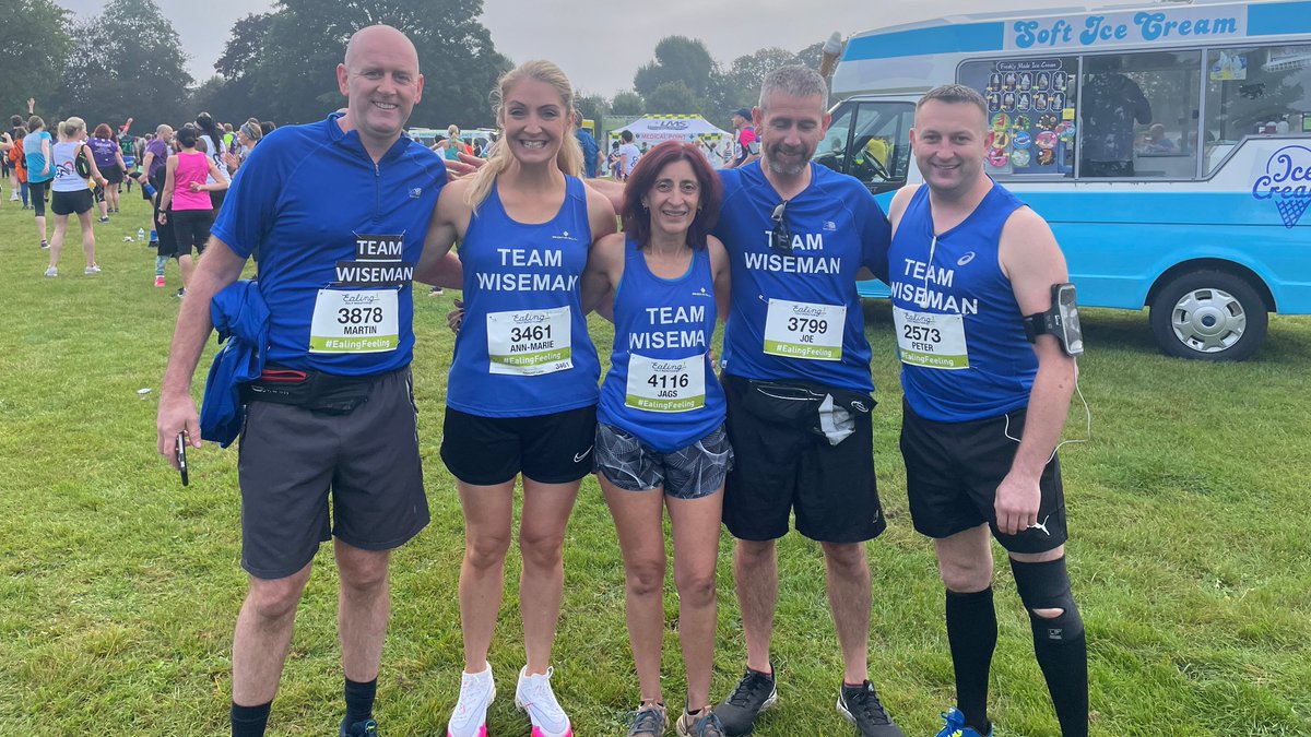 WisemanEaling's tweet photo. 👟Well done #TeamWiseman (parents &amp; staff) at #EalingHalfMarathon Thank you to all for the support/generosity⭐️£3,900⭐️raised for @TeenageCancer, who are helping teens in school &amp; wider community dealing with a cancer diagnosis

Quote OTD 'must do a bit more training next year…' https://t.co/L9Pn9iXA60