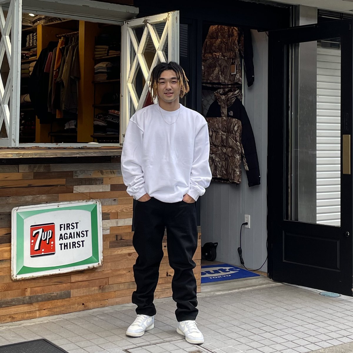 ROUTE_TOKYO's tweet photo. BAYSIDE
9.5oz Heavyweight Crewneck Sweatshirt 8,800yem

#route #routetokyo #二子玉川 #二子玉 #bayside #ベイサイド #スウェット #sweat #クルーネック #madeinusa #アメリカ製 #アメリカ #カリフォルニア #california #lifestyle https://t.co/U0V3Xq9Wll
