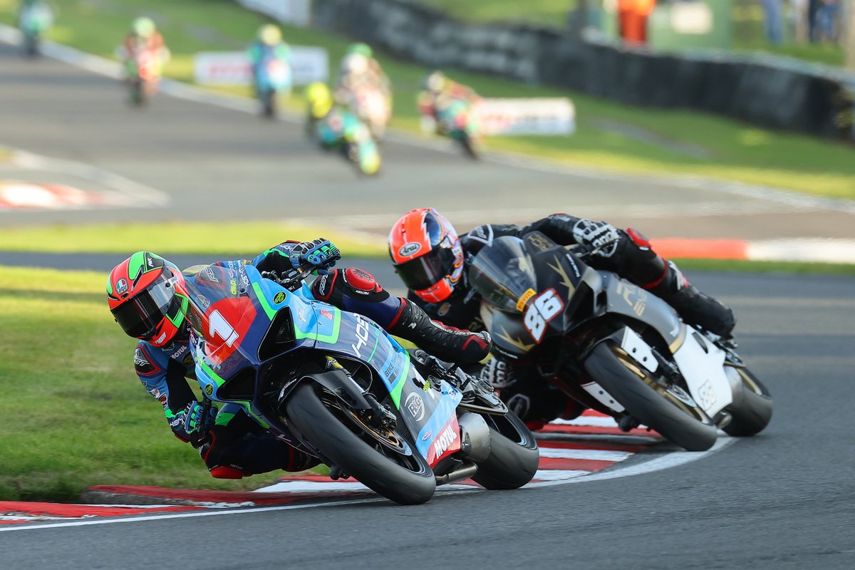 DucatiCup's tweet photo. Josh Day clams his third back-to-back Ducati Cup championship in style with a double win at Oulton Park: https://t.co/Vq1xSQgLYD
#DucatiCup #DucatiPerformance #TriOptions https://t.co/dBLZGiSxyj