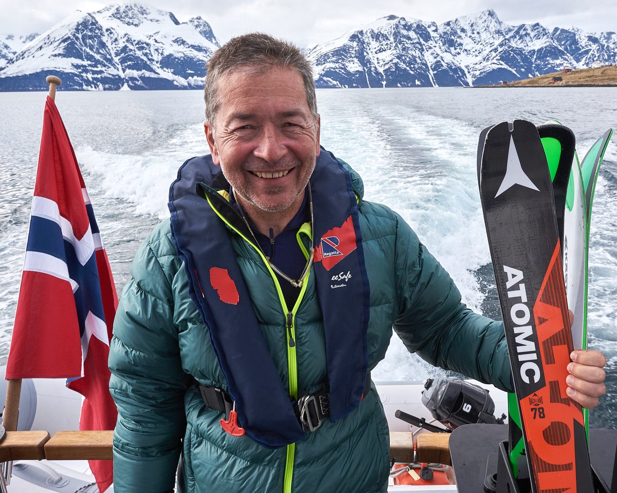 luxuryskishow's tweet photo. We can't wait to welcome British alpine ski racer, Konrad Bartelski, to The Luxury Ski Show this Saturday 2 October!

An expert in all things #snowsports, Konrad will be available to answer all your questions during the event

Get your tickets today! https://t.co/SxL8SmhKST

#ski https://t.co/uGvvpliIOC