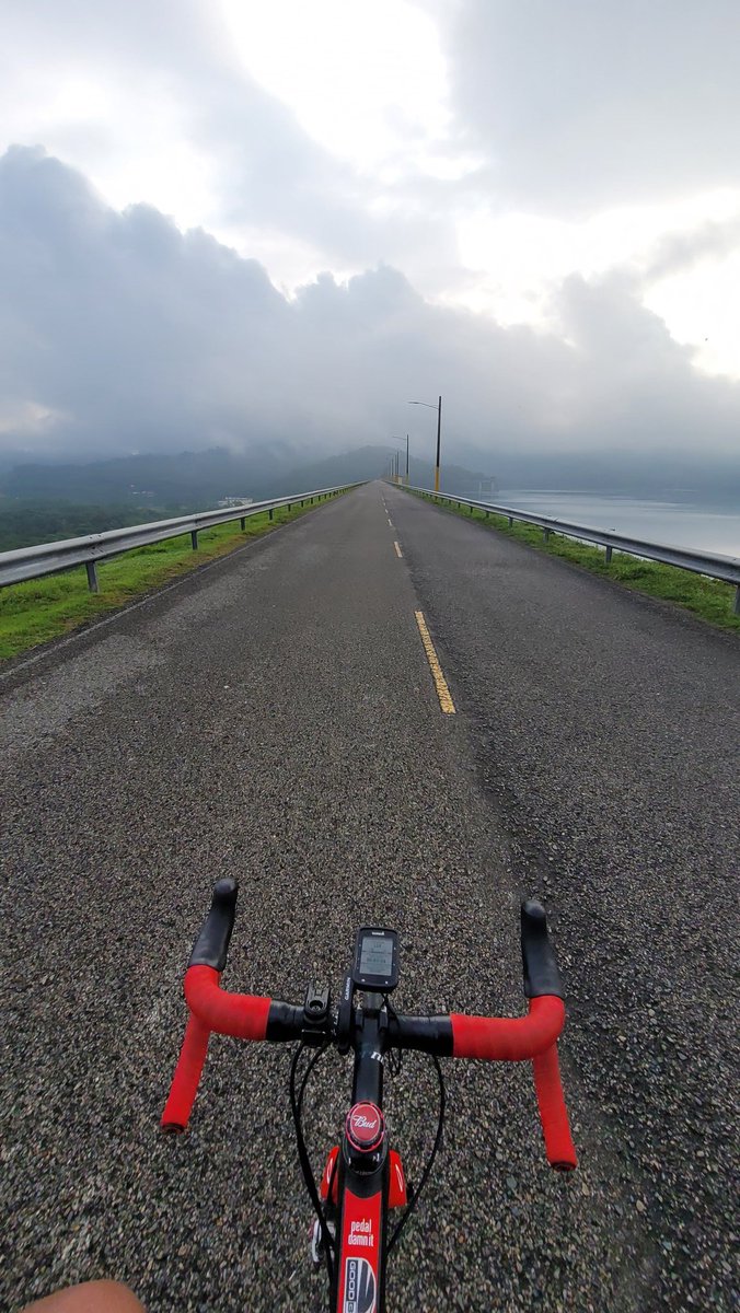 leonel3006's tweet photo. Que empiece el día con algo que nos apasione es la mejor manera de asegurar un excelente día

#mtbRD #ninerbikes #niner #strava #sram #mountainbike #mtb #cotui #ciclismo #cycling #garmin #road #edge510 #morning #suneshine #roadbike #road #gravelbike #gravel https://t.co/9o0hmTvTL0