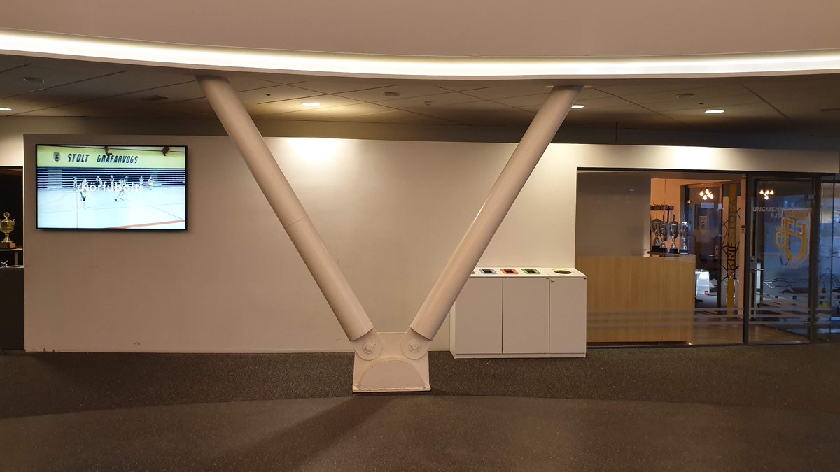 Hvað vilt þú sjá á þessum vegg?

- Við óskum eftir tillögum á netfangið arnor@fjolnir.is.

#FélagiðOkkar