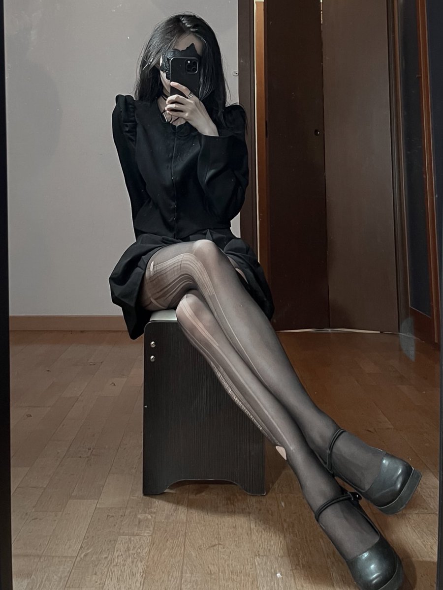 wsongy00's tweet photo. 过来上课
#女S #长春女王 #女s调教 https://t.co/gaqR0XOwou