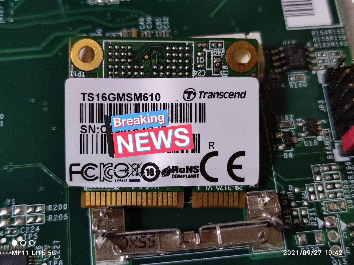 kurobee_dev's tweet photo. 今更だけど #SAXA #SS3000 をバラしたのでその記録。
RAM DDR3L-1333 SO-DIMM 2GB
SSD mSATA Half Transend 16GB
WiFi SparkLAN WPEA-121NW (Atheros AR9382)単体技適付き https://t.co/nRS1F29rS8