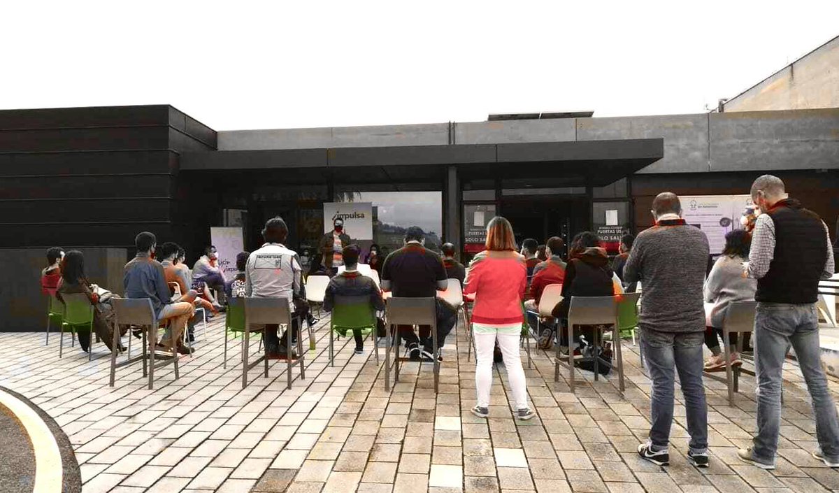 GijonImpulsa's tweet photo. 🔴 Tras el verano, la Comunidad Milla del Conocimiento retoma con ganas su actividad. El viernes se presentaron los cuatro proyectos incorporados recientemente al Edificio Impulsa:
🖥 @paunoval diseño&comunicación
⚡️ #Energigante
🌐 #2Chain Blockchain Tecnología
➕ #Cuidalab https://t.co/viEmIGMyIE