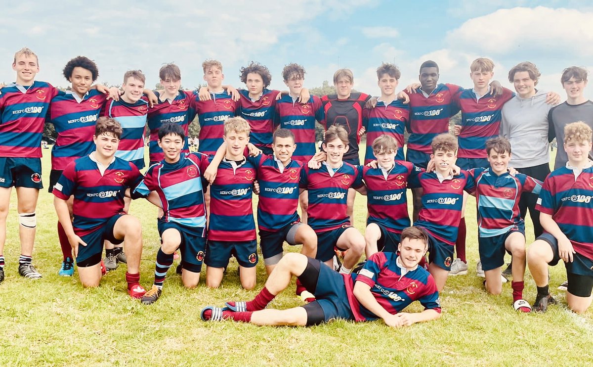 HadleysComment's tweet photo. @BarnetElizRFC U16 looking serene in the late September sun after yesterday’s high-nrg run-out at @verulamiansrfc. Some awesome rugby played, gt to see hard wk from the training paddock making a diff on match-day! #BarnetRugby #CoachHadley @hertsrugby https://t.co/FMmuDUTZQG
