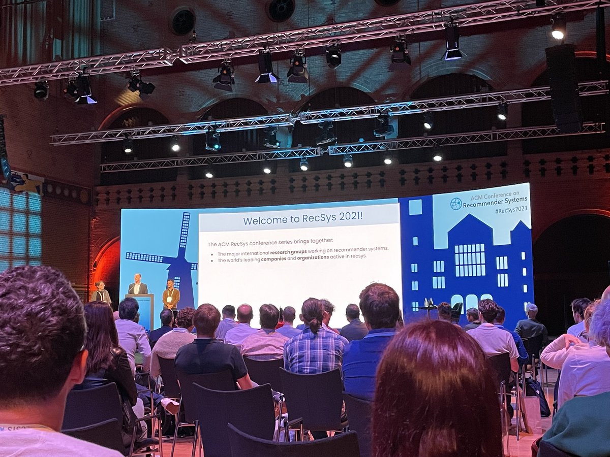 Bookarang tweet media