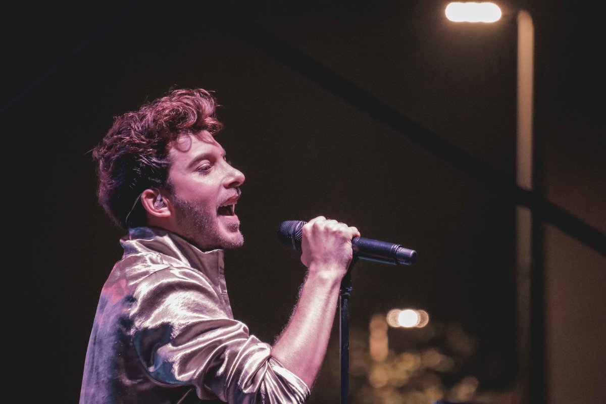 ajuntcatarroja's tweet photo. 📣 | 𝗥𝗲𝗳𝗿𝗲𝘀𝗰𝗮'𝘁 𝟮𝟬𝟮𝟭
El concert de Blas Cantó ha alçat les ovacions del públic que va disfrutar de l'espectacle seguint totes les mesures de seguretat obligatòries. El fenomen fan que arrossega l'ex component de Auryn ha sigut un dels grans atractius del programa. https://t.co/kVQcExzlD5