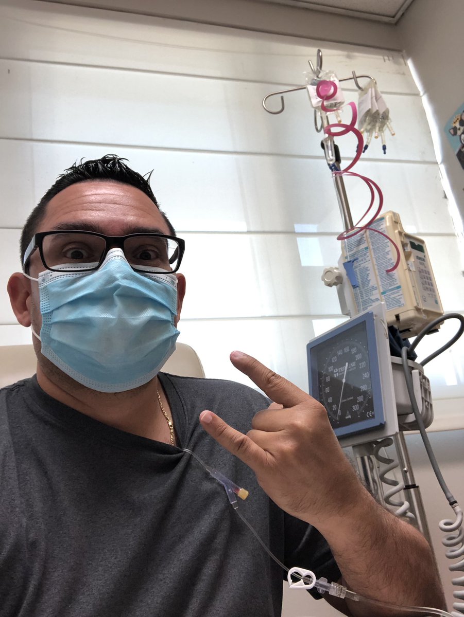 jorgejmuniz's tweet image. Hoy es Lunes con L de La última quimio para acabar con mi tratamiento de cáncer colorrectal. #FuckCancer 🙏🏻💪🏻