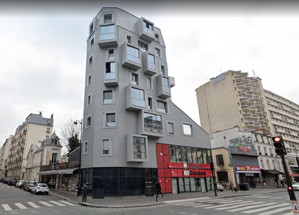 #saccageparis Immeubles démolis.
Les coins de rues sont une des cibles privilégiées des massacreurs urbains à Paris. Série avant/après d'une cinquantaine d'entre eux. 
Avenue du Général Leclerc - Rue Beaunier
Thread 3 🔽