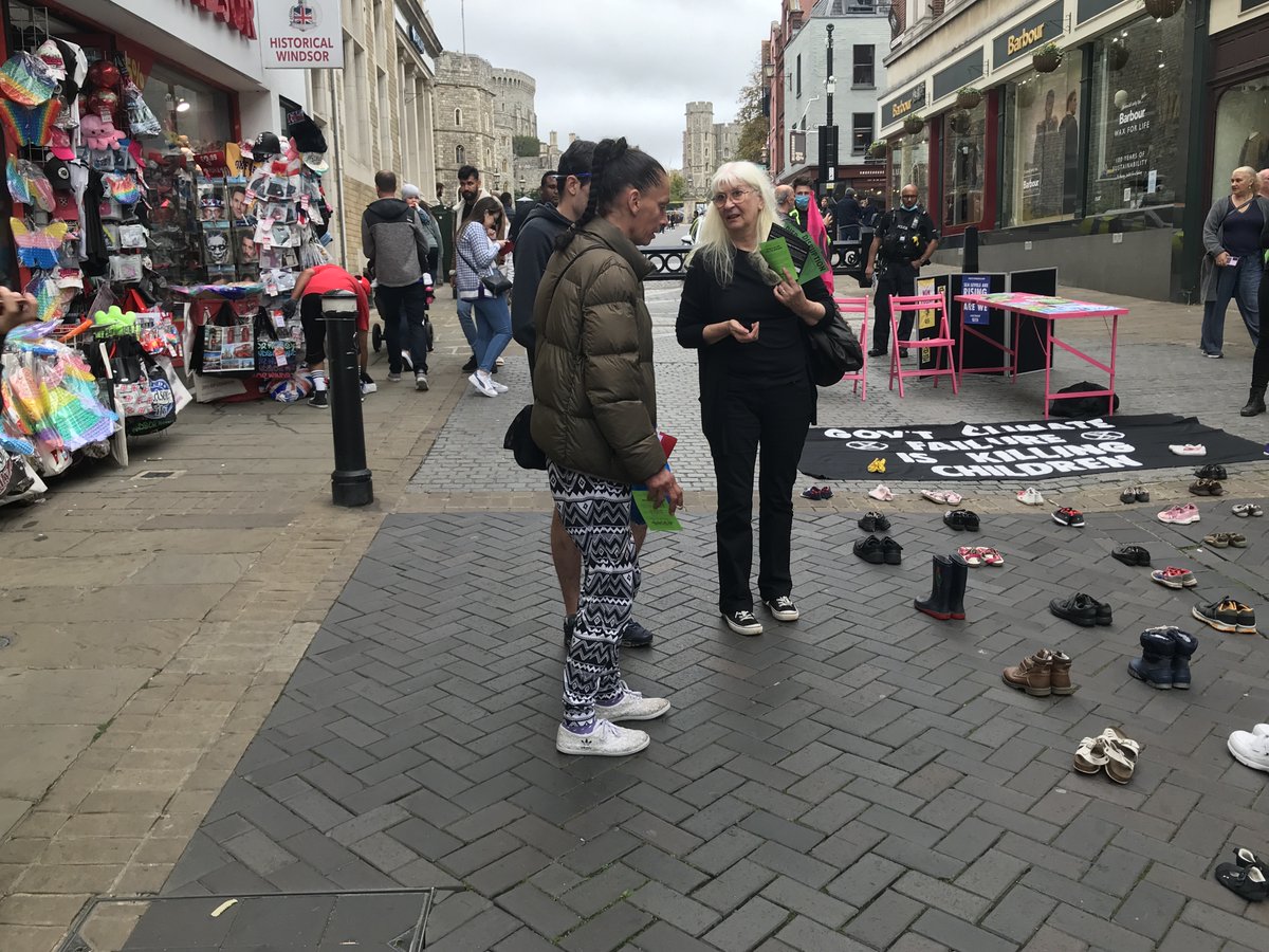 Crisis talks take place in Windsor, citizens discuss the Climate and Ecological Emergency in the streets near the famous Windsor Castle.