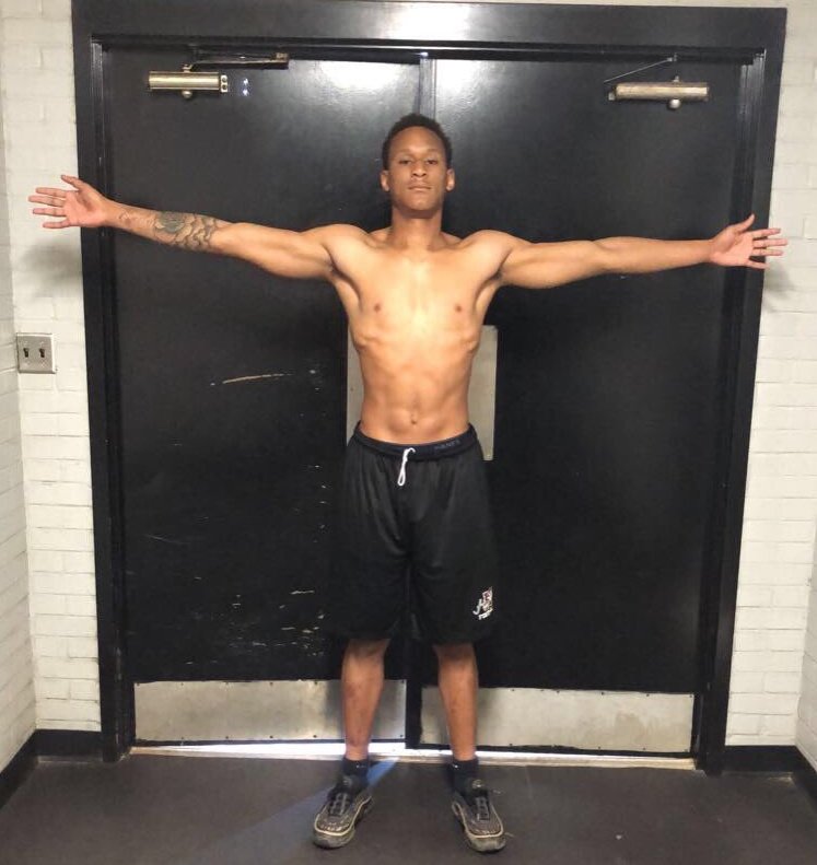 CoachTBarr's tweet photo. #GOODMORNING 
#BESTAVAILABLE
🔥🔥DECEMBER GRAD 21'🔥🔥
FULLY QUALIFIED 4-2-4 TRANSFER
3 YRS ELIGIBILITY 
Armonde Crenshaw Jr.
6'2" 186
Holmes CC
Goodman, MS
https://t.co/je0AY1iNiS
@AC_21__    @CrenshawArmonde 
@Holmes_Football 
#BESTAVAILABLE https://t.co/nLfLfaEjsa