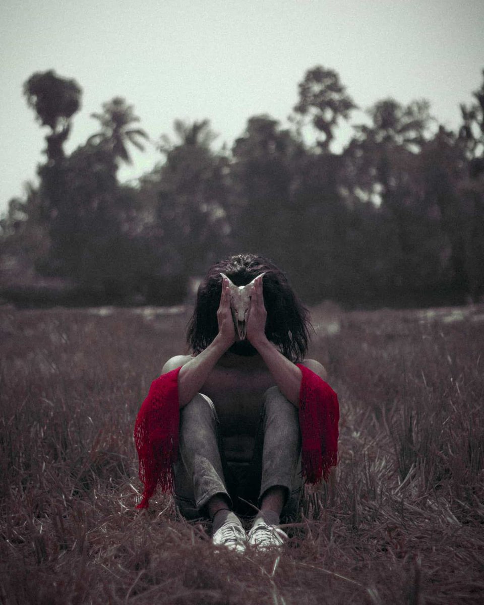 the_bohomonk's tweet photo. Hey.! I'm Bohomonk and I experiment on fine-arts and editorial photography. I'm from India :")

#SouthAsianArtists #SouthAsiaDiary https://t.co/MPJfWWMj0t