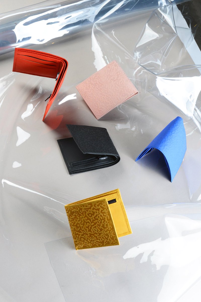 OverClothing's tweet photo. “Coral” - New leather wallet drop. Available on https://t.co/TTKeq3QHLC and https://t.co/saefwamALq https://t.co/FzJMhsBFYJ