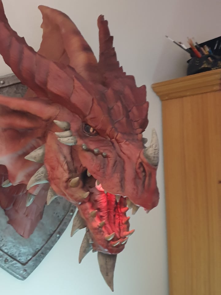 fa3hunter's tweet photo. finally mounted my back up dragon #dnd #fantasybackgrounds https://t.co/kPaLNxzV4E