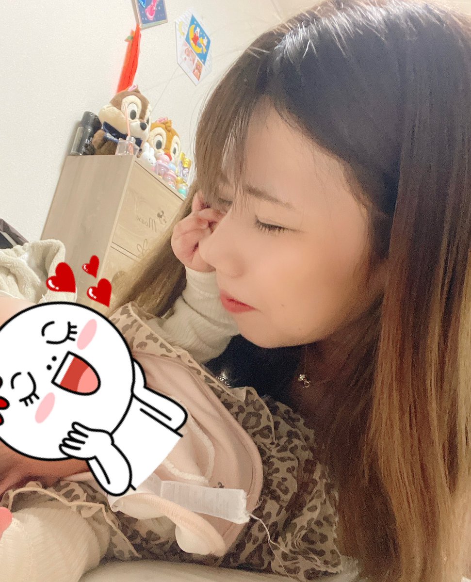 pyoooon0529's tweet photo. ベビ子もあと約3ヶ月で1年か〜🥺💗
なかなか2人暮らし充実してる👩‍👧 https://t.co/vU64DjneHw