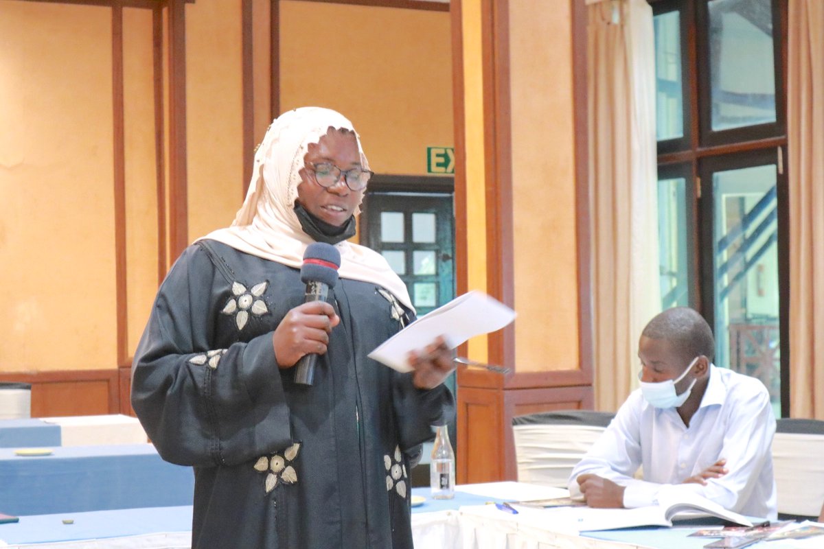 UNODCEastAfrica's tweet photo. #Kenya: E4J Justice clubs are at the forefront of #preventingcrime and #promotingjustice in our schools and communities🌇." - Brian Kamanza, #E4J Justice Club Patron, Kwale Boys Secondary School, Speaking on cultivating #ethics and #integrity amongst #youth 🤝
#SDGs #SDG16 #SDG4 https://t.co/anxqic1OHV