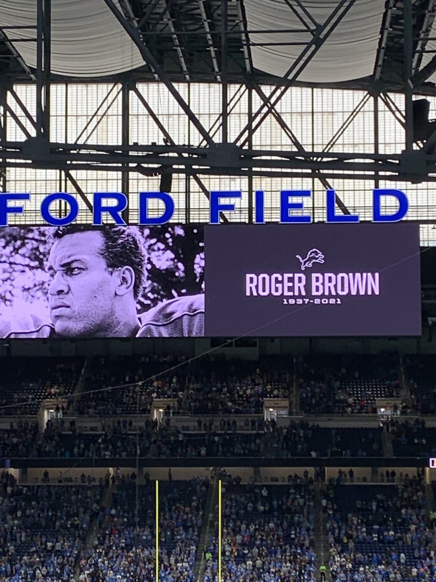 UMESHawkSports's tweet photo. Thanks to @Lions for the moment of silence for Hawk Hall of Famer Roger Brown prior to yesterday’s game. #FallenHawk #Legend https://t.co/ZgtBoTVPD6