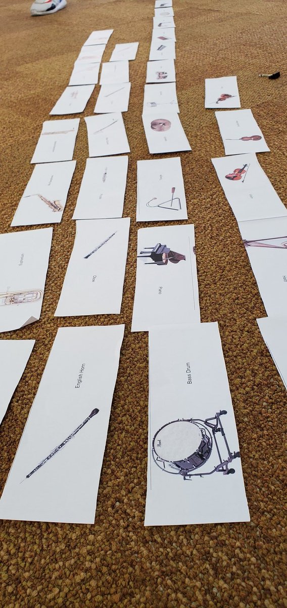 ExpatMusicEd's tweet photo. How would you sort these instruments?  Appearance? Material? How it's played? Beginning Band had lots of ideas! #inquiry #band #musiced #QISS https://t.co/tfkit5D6bc