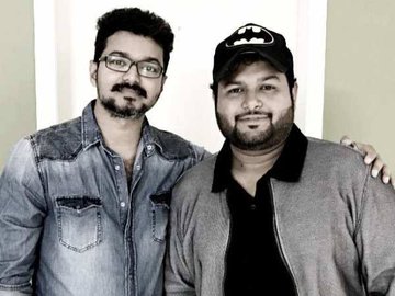 LetsOTTxCinema's tweet photo. Who you want as the music Director of #Thalapathy66 ? @actorvijay !🔥

Retweet - Thaman                                Like - DSP https://t.co/4pVztJTZ5X