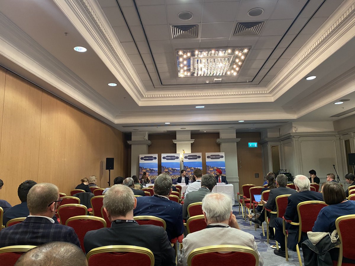 Good to hear panelists acknowledge the huge opportunities for embedding nature into railways at #labourconference21