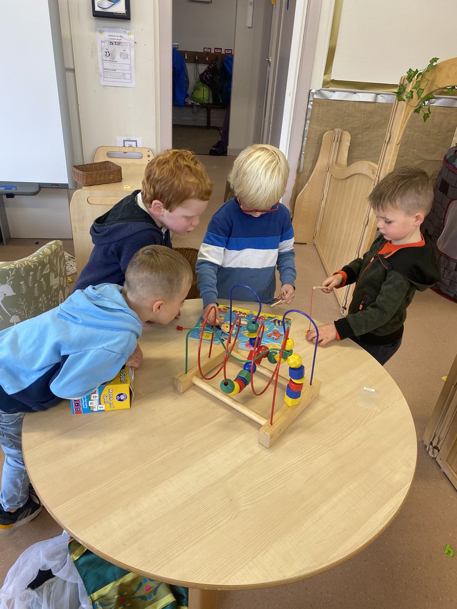 LasswadeELC's tweet image. ☀️ Good concentrating and co-operating going on in nursery today #learningdispositions
