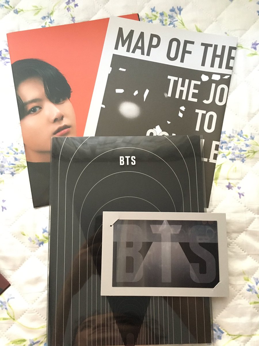 springtheurgy's tweet photo. BTS SATIŞ 🤞

Photobook: 120 (iki versiyon da var) 
Butter pob: 110 ( hoseok ve yoongi) 
Photobook pc hoseok : 160 ( pb ile birlikte almak isteyen olursa ikisi 250 olur) 
kargo gardrops yapabiliriz ödeme iban 
 
@BTSARMYtakas @kpoppcsatis @bangtansatis @peacrry @kpoptrdsell https://t.co/qY44CNlTZ7