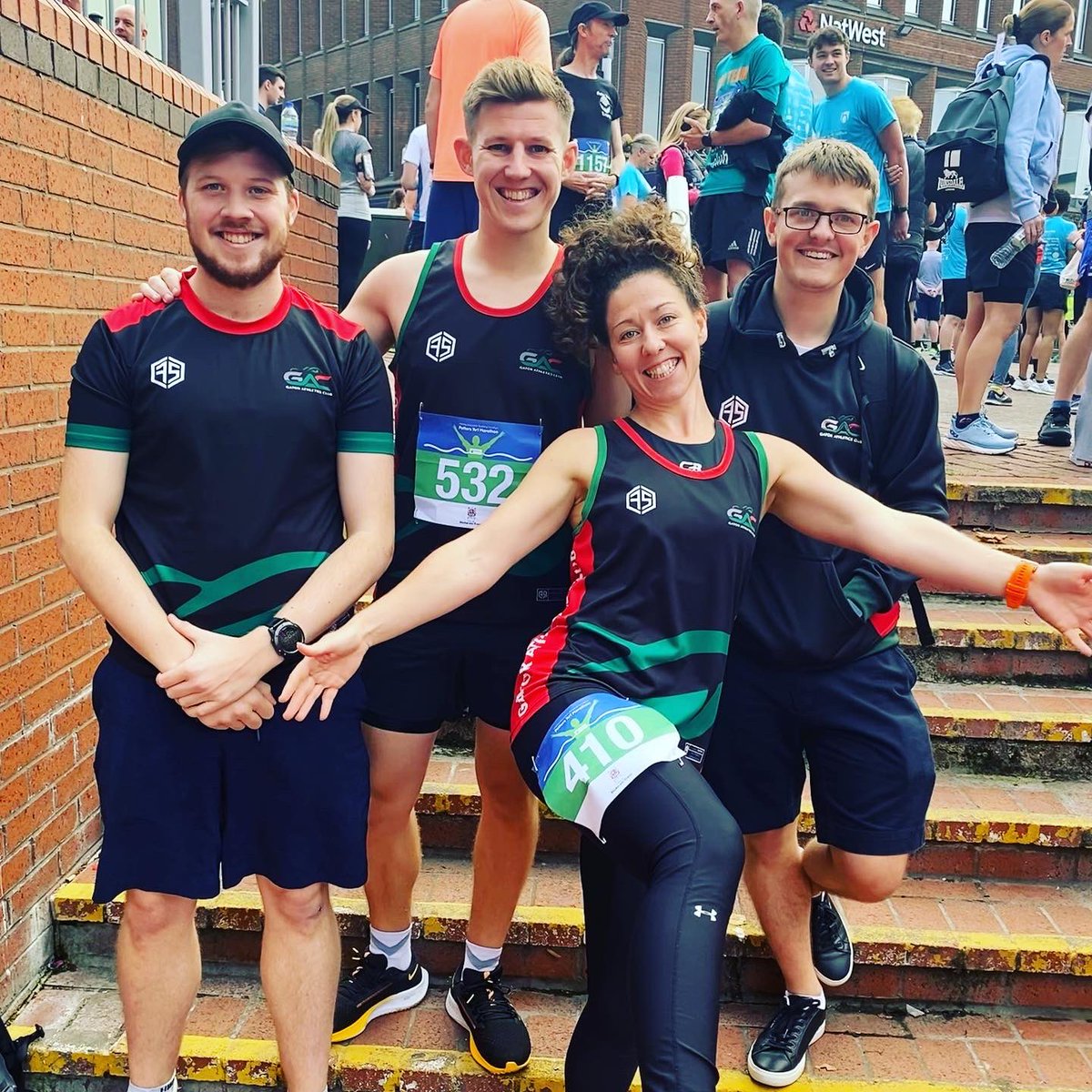 GatorAC1's tweet photo. Big will done to Team Gator at yesterday’s Potters Arf! #teamgator #gatorac #gatorrunning https://t.co/cdrTnPI2Gv