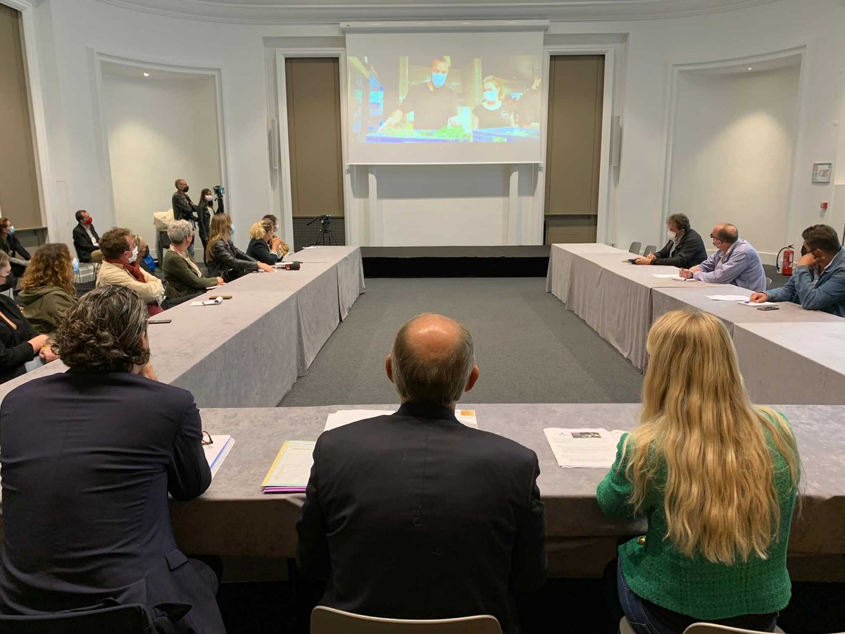 👏 Les #hautsdefrance seront en 2023 la première région française à être labélisée Région Européenne de la Gastronomie 👏 
🏆 Une distinction qui met en lumière nos producteurs, restaurateurs et produits régionaux  👉 ow.ly/p8mV50Gh1Bu
Cc @EspritHdF <a href="/HDFgastronomie/">ERG Hauts-de-France</a>