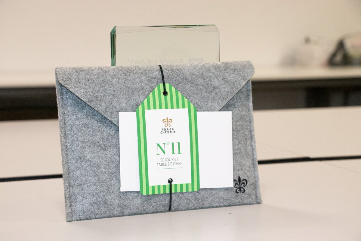 AseptInMed's tweet photo. Félicitations à notre collaboratrice Olivia Santucci - dédiée au service administration des ventes - qui passe le cap des 20 années passées au sein d'Asept InMed aujourd'hui !

#essentiellementsimple #simplementessentiel https://t.co/cZ7jD4oMiO