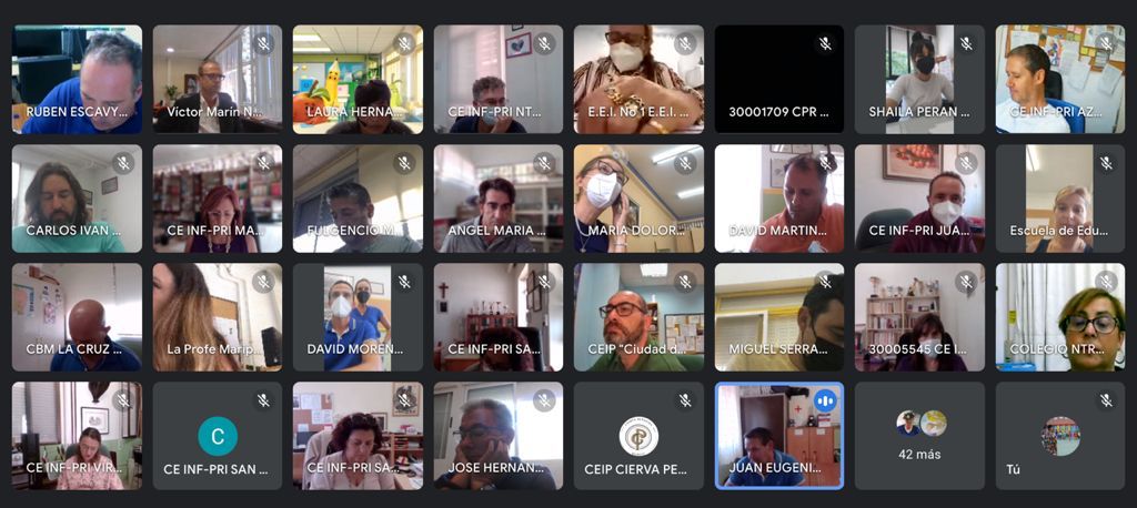 innovaedum's tweet photo. Más de 80 miembros de Direcmur preparan con mucha ilusión las próximas jornadas Innovaedum de forma presencial!!! Volvemos con mucho ❤. Gracias a @VictorMarinNav por su apoyo incondicional. https://t.co/26699k5Rm0