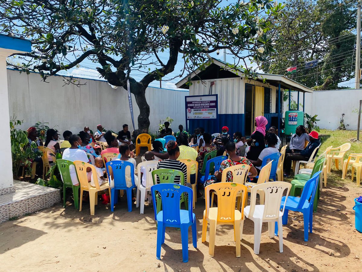 G4G_Africa's tweet photo. From our crowd funding initiative we have been able to reach out to many survivors and caregivers as well as other beneficiaries who are being trained of self-care and also gain psychosocial support from us.
#HealingTheFuture
#SemiColonTribe
@CREAWKenya @MUHURIkenya https://t.co/raoJUMs4KI