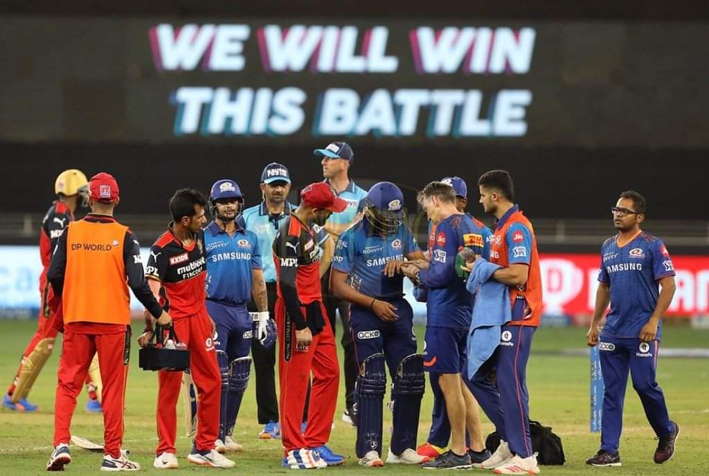 TrendVirat's tweet photo. Anna @imVkohli ❤️🙏 https://t.co/SDuBFhlsNF
