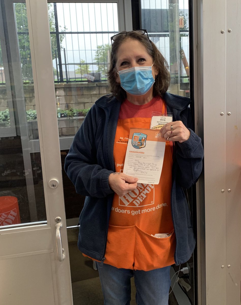 Jenne took the time to help an elderly couple in trouble. The woman was having a diabetic spell and her husband is blind, She sat them down gave her some trail mix and lemonade next thing you know they wanted the manager to say how amazing she is! Thank you! #orangeheart