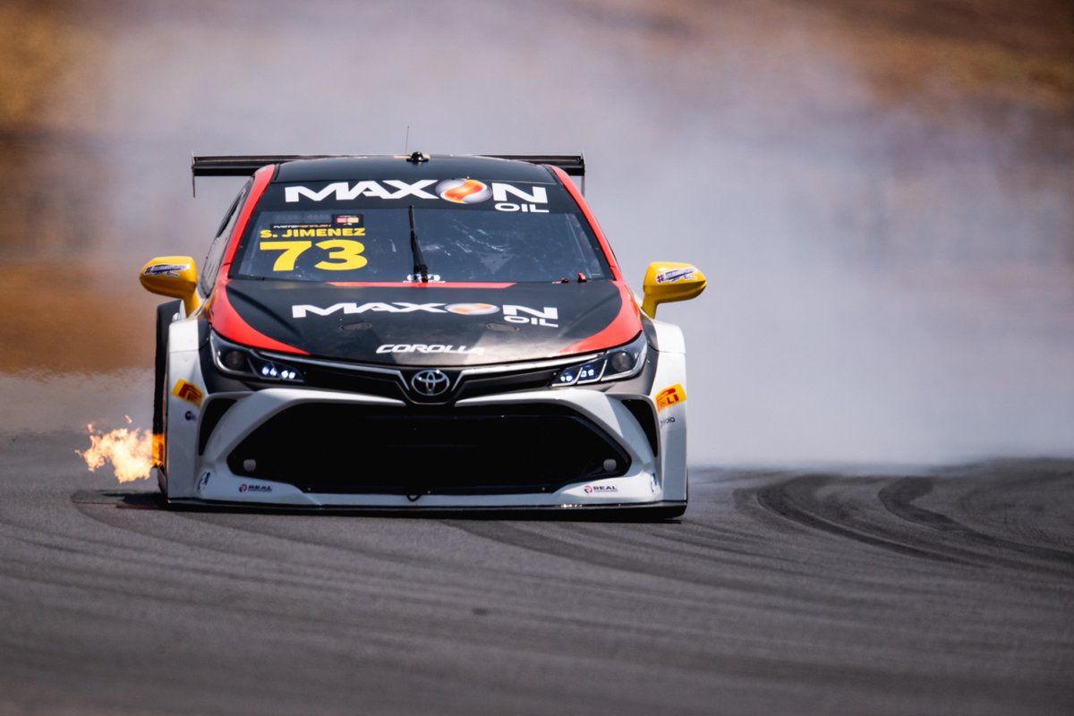 stock_car's tweet photo. Onde há fumaça... há fogo!
#StockCar #Chevrolet #Toyota #Pirelli #PetrobrasPodium #Claro #Transzero #Blau #Frasle #Fremax #PreventSenior #Axalta #SKF #Viemar #Mangels #Protechtor #Realradiadores #MagicBrazil #StockAutoService #BRB #Qualcomm #hellomoto https://t.co/6osrf2lko2