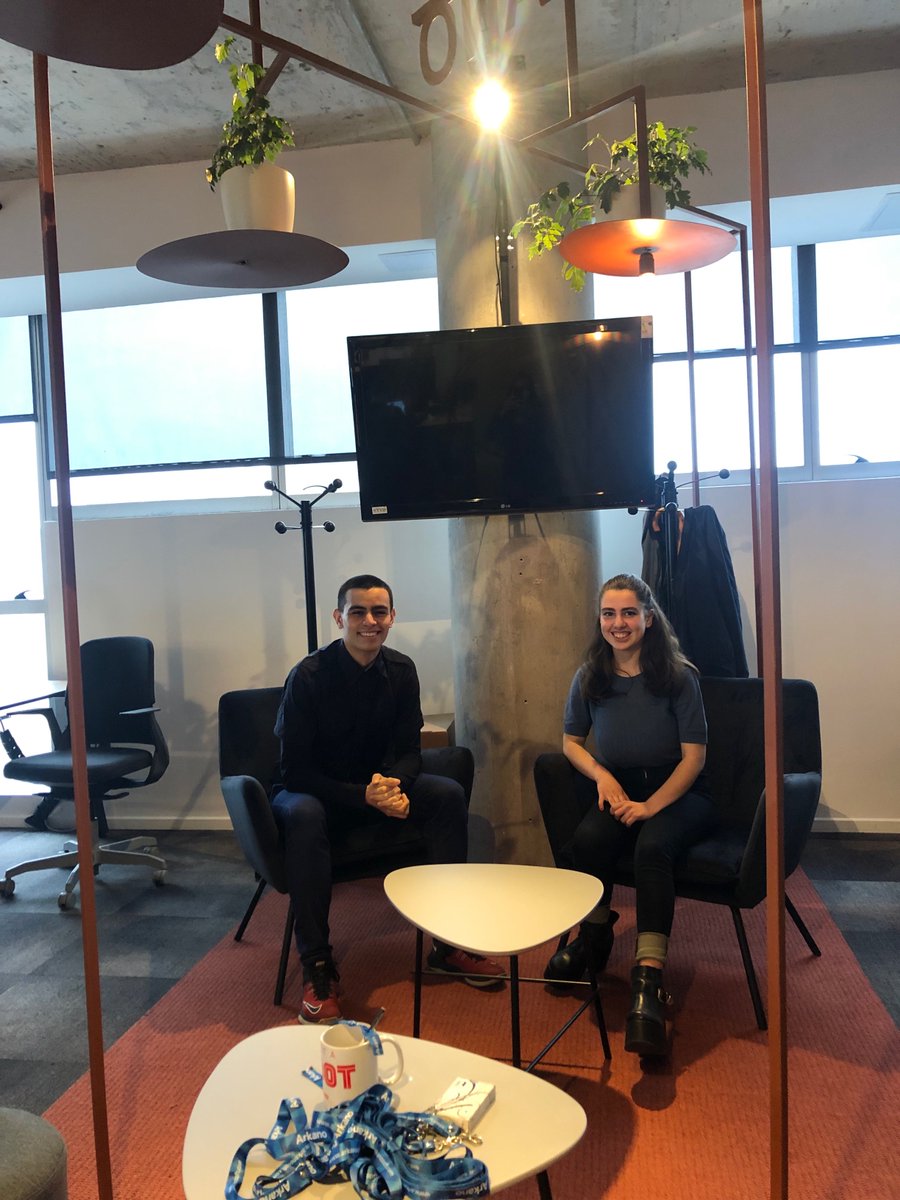 arkanosoftware's tweet photo. Ellos son Analía Morales y Matías Benavente, ambos pertenecientes al Bachillerato tecnológico de Ánima y desde ahora, parte de #Arkano, donde los alumnos tienen la posibilidad de vivir su primera experiencia formativa profesional.
#AnaliaCrece #MatíasCrece #ArkanoCrece https://t.co/N1FnTM5owX