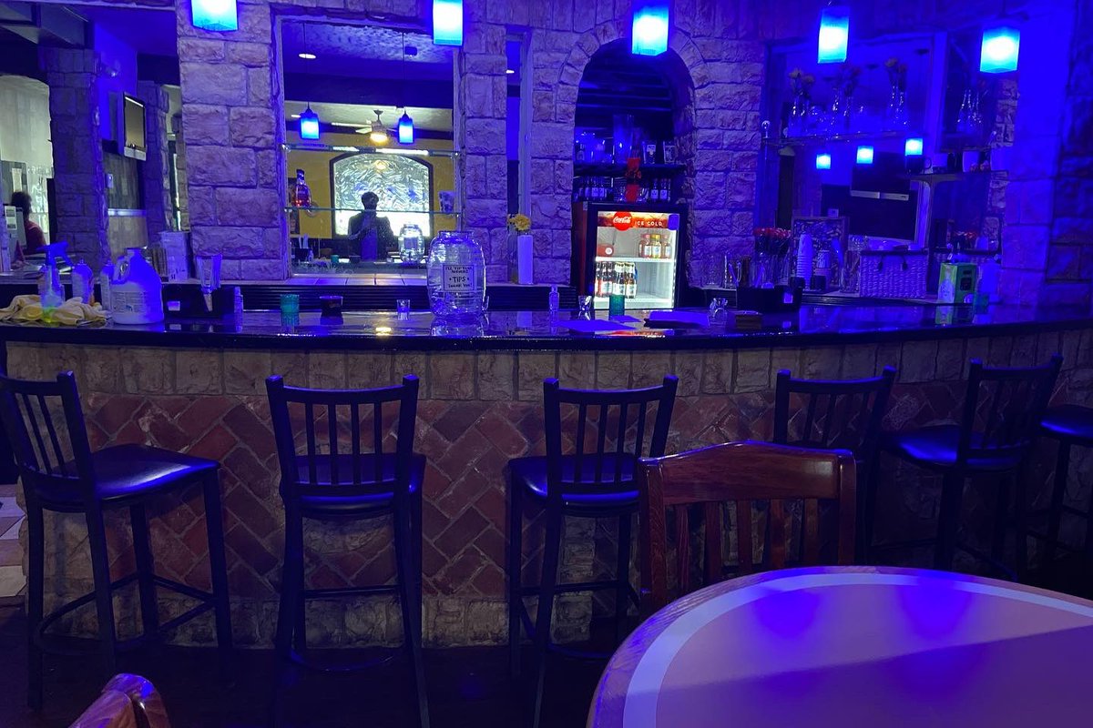 rob__eats's tweet image. The Move Part I &amp;amp; II was a  🎥 
Coming Even Harder in 2021
Brand New Venue 👀 🏡 
The Move III “Playa’s Ball Edition” 
For the Older Crowd (25 &amp;amp; Up)
10.29.2021
Get Yo Fits Right &amp;amp; Keep Ya Game Tight
Chuurch….Preach…Tabernacle 
Pimpin’ Ain’t Dead ☠️ 
#wkuhomecoming2021