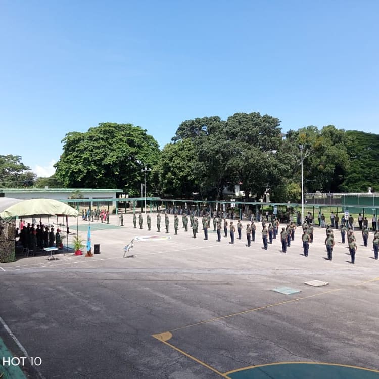 amb_Efotrop's tweet photo. #27Sep |||📌Entérate
En el Patio de Honor de nuestra Casa de Estudios se realizó acto con motivo a la Transmisión de Mando de la Dirección de la Escuela de Formación de Tropas Profesionales.
En presencia del 2do Comandante y Jefe del Estado Mayor GD. José Luis Parra Sosa. https://t.co/NmJgzVJEmc